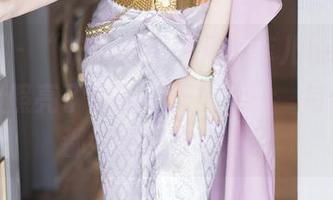 秀人网 – “护士的不平凡，菲儿beauty的原图照亮了我的一天！”——每个图包都好想藏在心里。