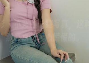 绮梦摄影 – 小艺的长腿写真，这种美，居然有点让人心慌慌的。