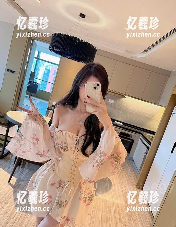 脸红Dearie 微密圈 - 美图宅急送,脸红Dearie原地炸裂,随时下载嗨起来!
