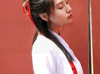 蜜桃社 – 走进绯月樱-Cherry的私拍秘密：她的作品比我想象中还要好玩！