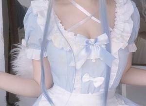 高清来袭，蜜汁猫裘的女仆式自拍资源，奶牛说好就好！
