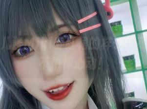 看看贝儿酱Miki穿红裙的样子，高清下载不怕你心动！