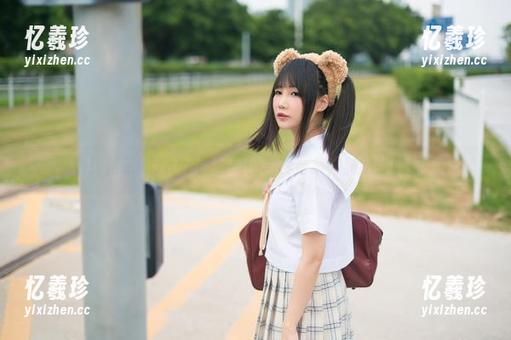 看！铭铭kizami教室里的写真合集，竟然如此撩人