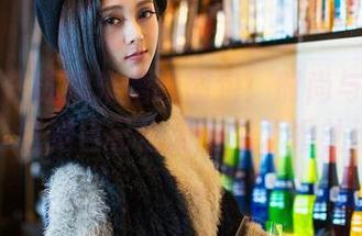 青豆客 – 苏糯米婚纱图包：时尚与浪漫的碰撞，感觉自己也被拖进了婚礼现场！