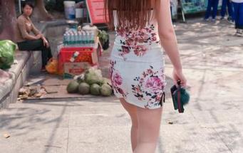 魔镜街拍 – 婷婷为你揭示午后OL的魅力：灰裙、薄丝，高清套图在此！